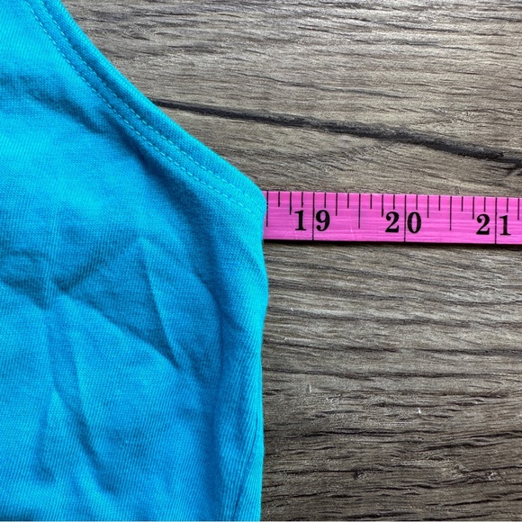 Life is Good Crusher Blue Beach Sea Shell Tank Top Curved Hem M - Picture 4 of 9